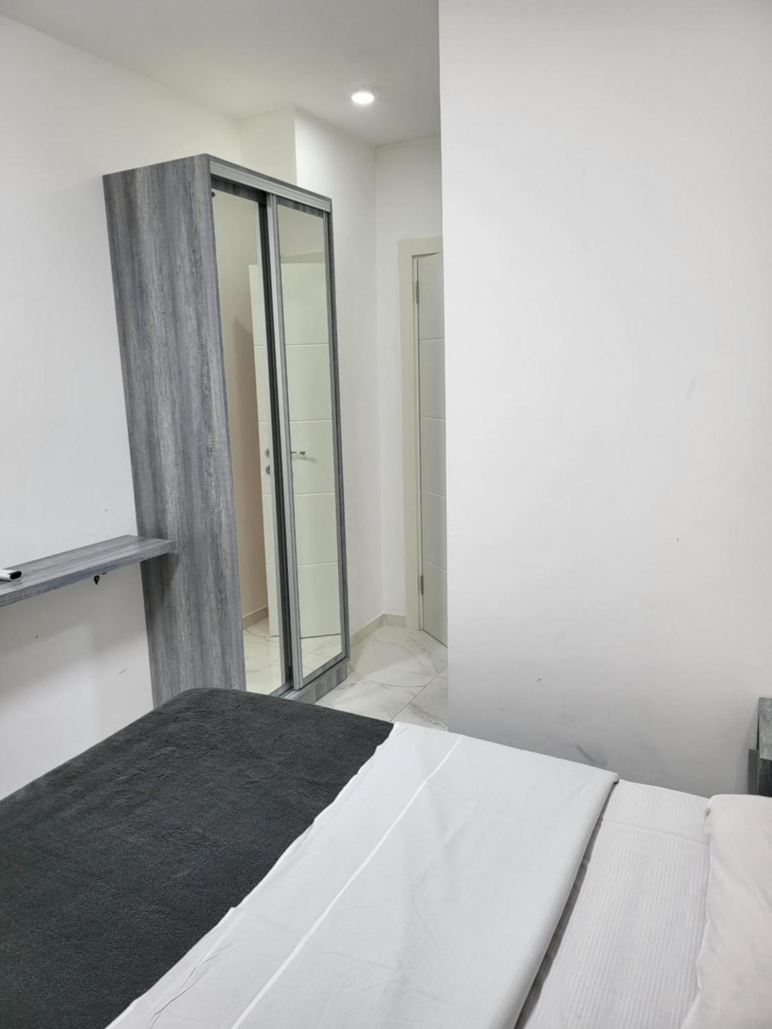 J-Motel Baitulmaqdis Bilik gambar